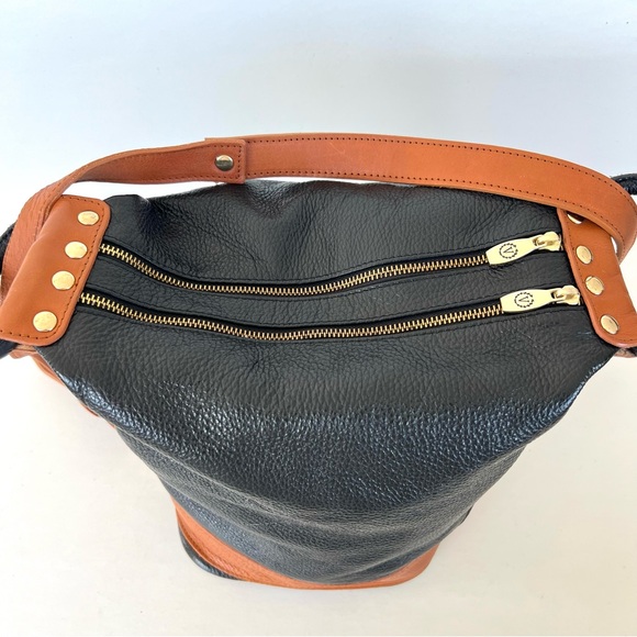 VALENTINA Carrano Black Tan Pebbled Leather Convertible Shoulder Sling Backpack - Picture 10 of 16